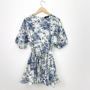 Aakaa Women’s Blue White French Floral Toile Printed Mini Dress